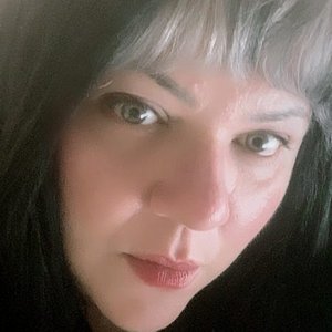 Carol Santos
